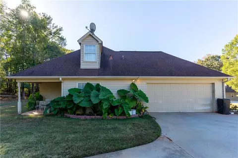Exterior - 50 Lydia Ct, Covington, GA 30016 photo 5 of 5