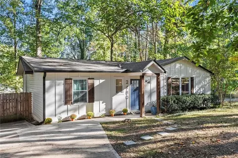 2480 Hawk Creek Trl, Cumming, GA 30041