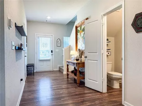 Entry Way - 534 Meadows Farm Dr, Monroe, GA 30655 photo 2 of 3