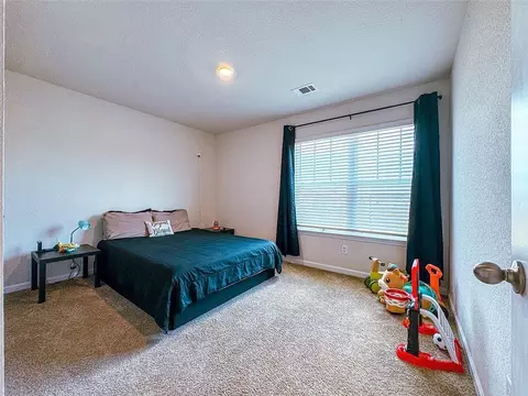 Bedroom - 534 Meadows Farm Dr, Monroe, GA 30655 photo 2 of 6