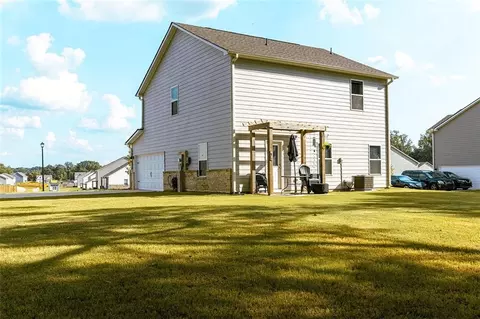 Exterior - 534 Meadows Farm Dr, Monroe, GA 30655 photo 4 of 6