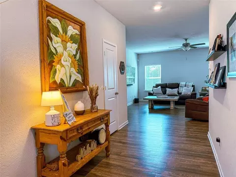 Entry Way - 534 Meadows Farm Dr, Monroe, GA 30655 photo 1 of 3