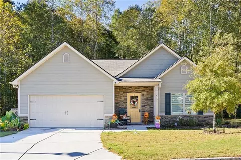 413 River Bluff Dr, Temple, GA 30179