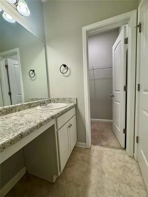 Bath - 413 River Bluff Dr, Temple, GA 30179 photo 1 of 4