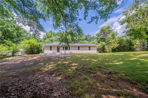 3132 North Ave, Scottdale, GA 30079