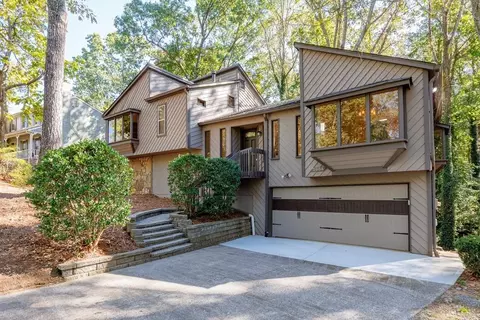 2864 Sudbury Ct NW, Marietta, GA 30062