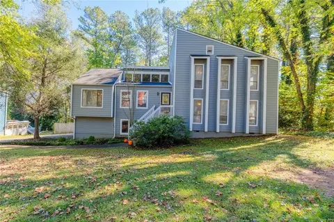 3962 Fairington Dr, Marietta, GA 30066