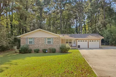 3223 Rhonda Dr, Jonesboro, GA 30236