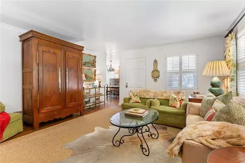 2520 Ridgewood Rd NW, Atlanta, GA 30318
