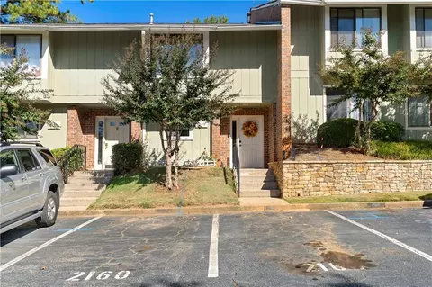 2160 Palmyra Dr SE, Marietta, GA 30067