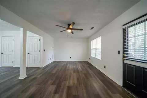 11435 S Grove Dr, Hampton, GA 30228 photo 9