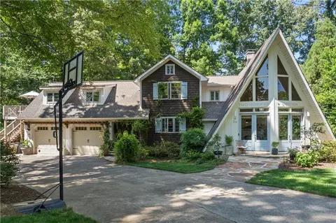 216 Don John Trl, Woodstock, GA 30189