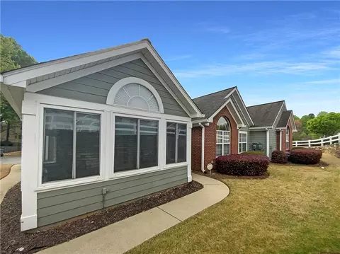 2252 Carefree Cir #3, Marietta, GA 30062