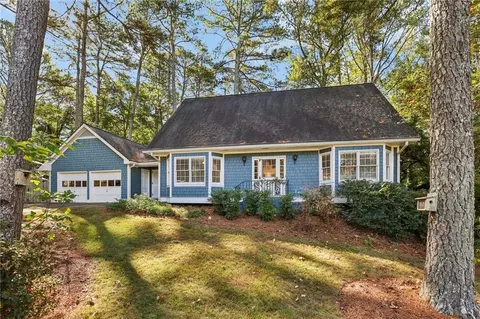 4609 Cedar Park Dr, Stone Mountain, GA 30083