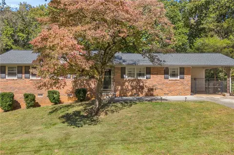 227 Short Ave, Cornelia, GA 30531