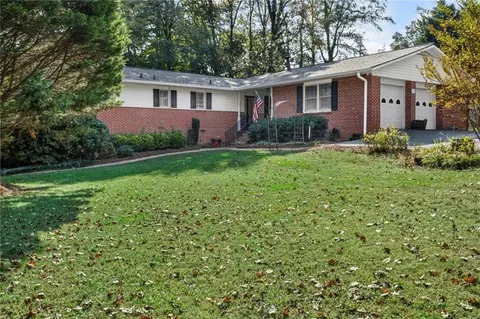 100 Knollwood Ln, Cumming, GA 30040