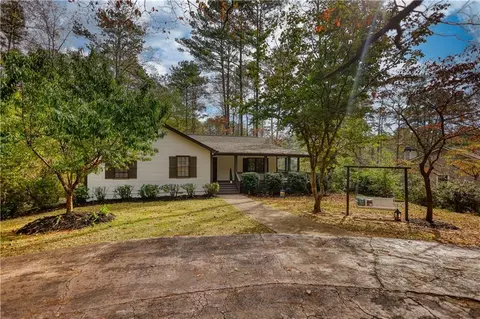 5023 Gunners Run NE, Roswell, GA 30075
