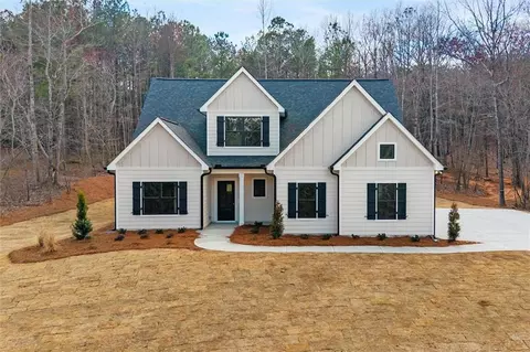 177 W Lake Blvd, Carrollton, GA 30116
