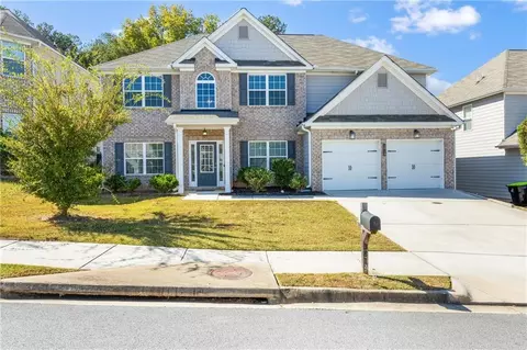 3819 Village Crossing Ln, Ellenwood, GA 30294