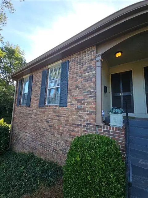 5375 Roswell Rd #1A, Atlanta, GA 30342