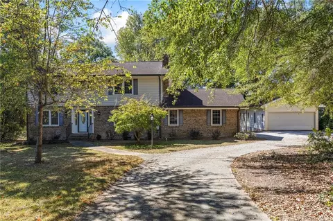 584 Oak Ct NW, Conyers, GA 30012