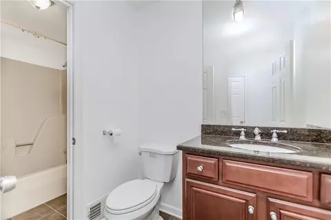 Bath - 3408 Hamilton Mill Rd, Buford, GA 30519 photo 3 of 4