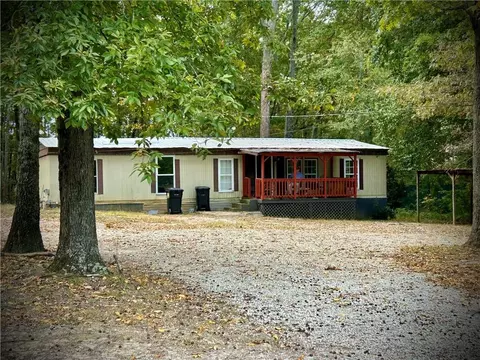 2664 E Paulding Dr, Dallas, GA 30157