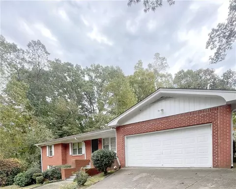 3801 Bretton Woods Rd, Decatur, GA 30032