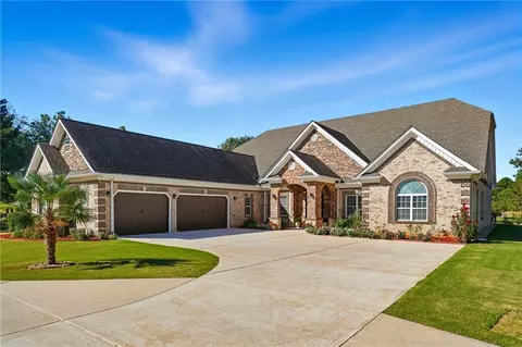 100 Marshas Vineyard, Hampton, GA 30228 photo 4