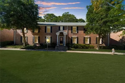 6700 Roswell Rd #7D, Sandy Springs, GA 30328
