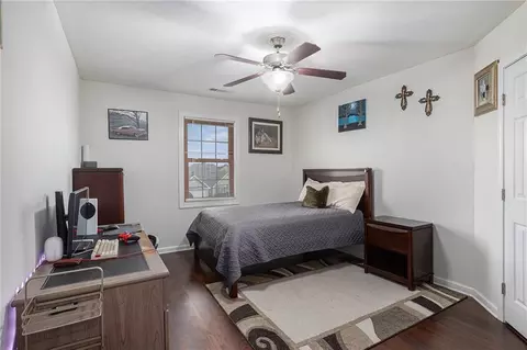 Bedroom - 1076 Sutherland Dr, Winder, GA 30680 photo 6 of 6