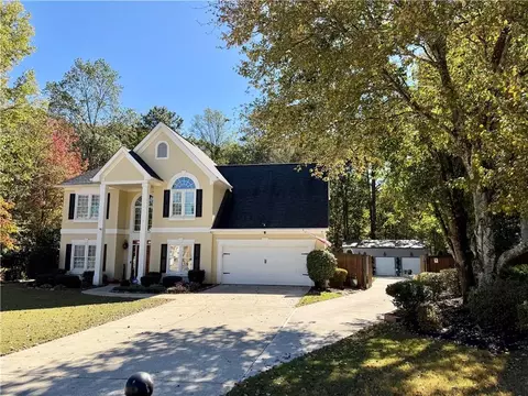 1110 Arya Dr, Roswell, GA 30076