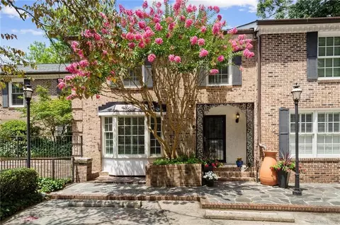 11 Ardmore Sq #11, Atlanta, GA 30309