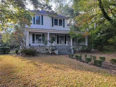 8633 Rose Ave, Douglasville, GA 30134