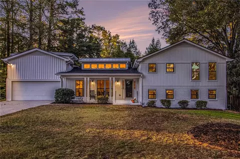 1028 W Nancy Creek Dr NE, Atlanta, GA 30319