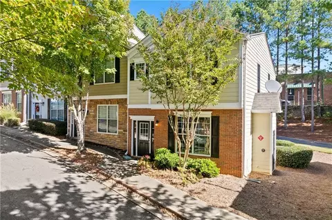 149 Riverstone Commons Cir, Canton, GA 30114 photo 2