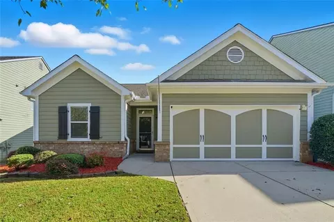 1821 Lily Valley Dr, Lawrenceville, GA 30045