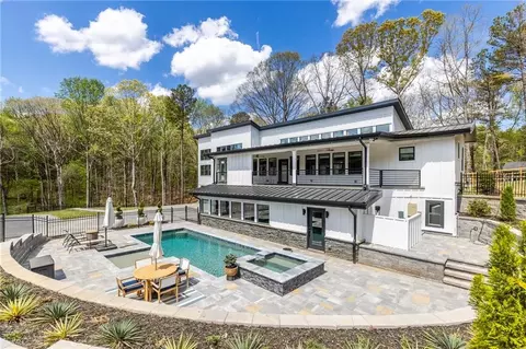 3350 Wildwood Rd, Suwanee, GA 30024