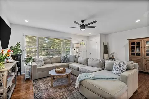 Living - 2942 Arrow Creek Dr, Chamblee, GA 30341 photo 1 of 2