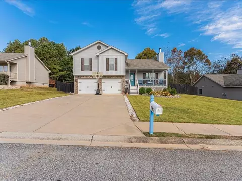 Exterior - 163 Brookside Dr, Lula, GA 30554 photo 2 of 12
