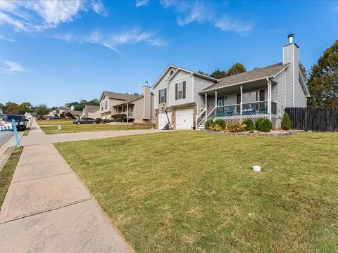 Exterior - 163 Brookside Dr, Lula, GA 30554 photo 4 of 12
