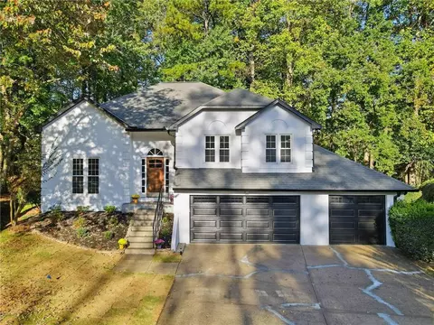 161 Red Oak Ln, Alpharetta, GA 30009