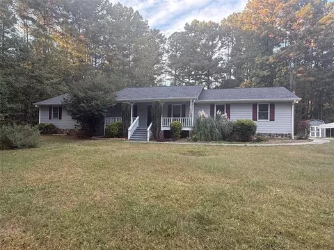 6715 Johnson Rd, Palmetto, GA 30268