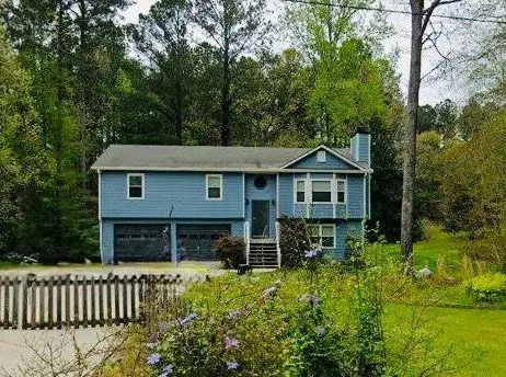 2035 Primrose Ln, Loganville, GA 30052