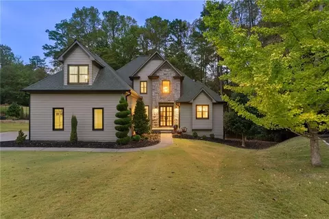 619 Lovinggood Trl, Woodstock, GA 30189