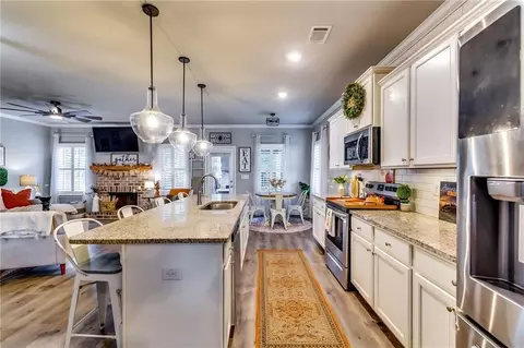 Kitchen - 1668 Carriage Ct, Monroe, GA 30656 photo 2 of 3