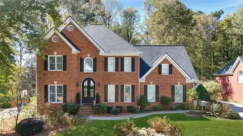 1716 Crowes Lake Ct, Lawrenceville, GA 30043
