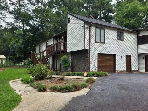 610 S Hairston Rd S, Stone Mountain, GA 30088