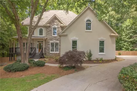 4544 Cavallon Way NW, Acworth, GA 30101