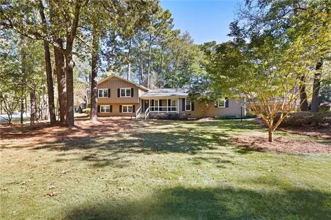 4405 Stonington Cir, Atlanta, GA 30338